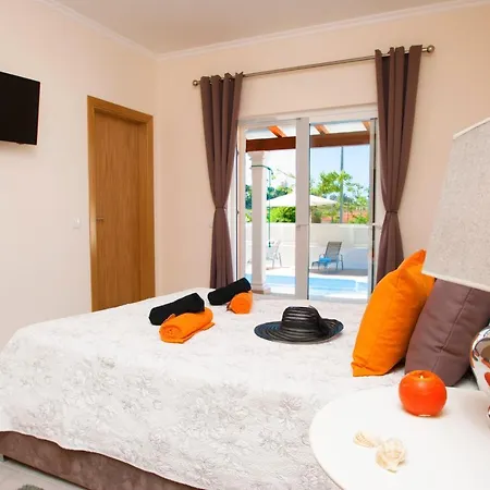 Galapagos By Algarve Vacation Vila *